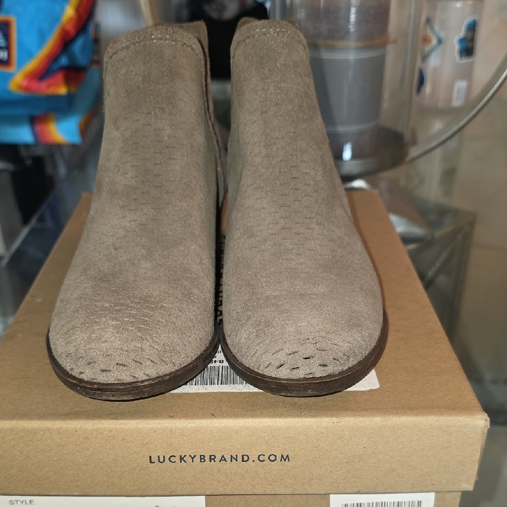 Lucky Brand Tan Ankle Boots